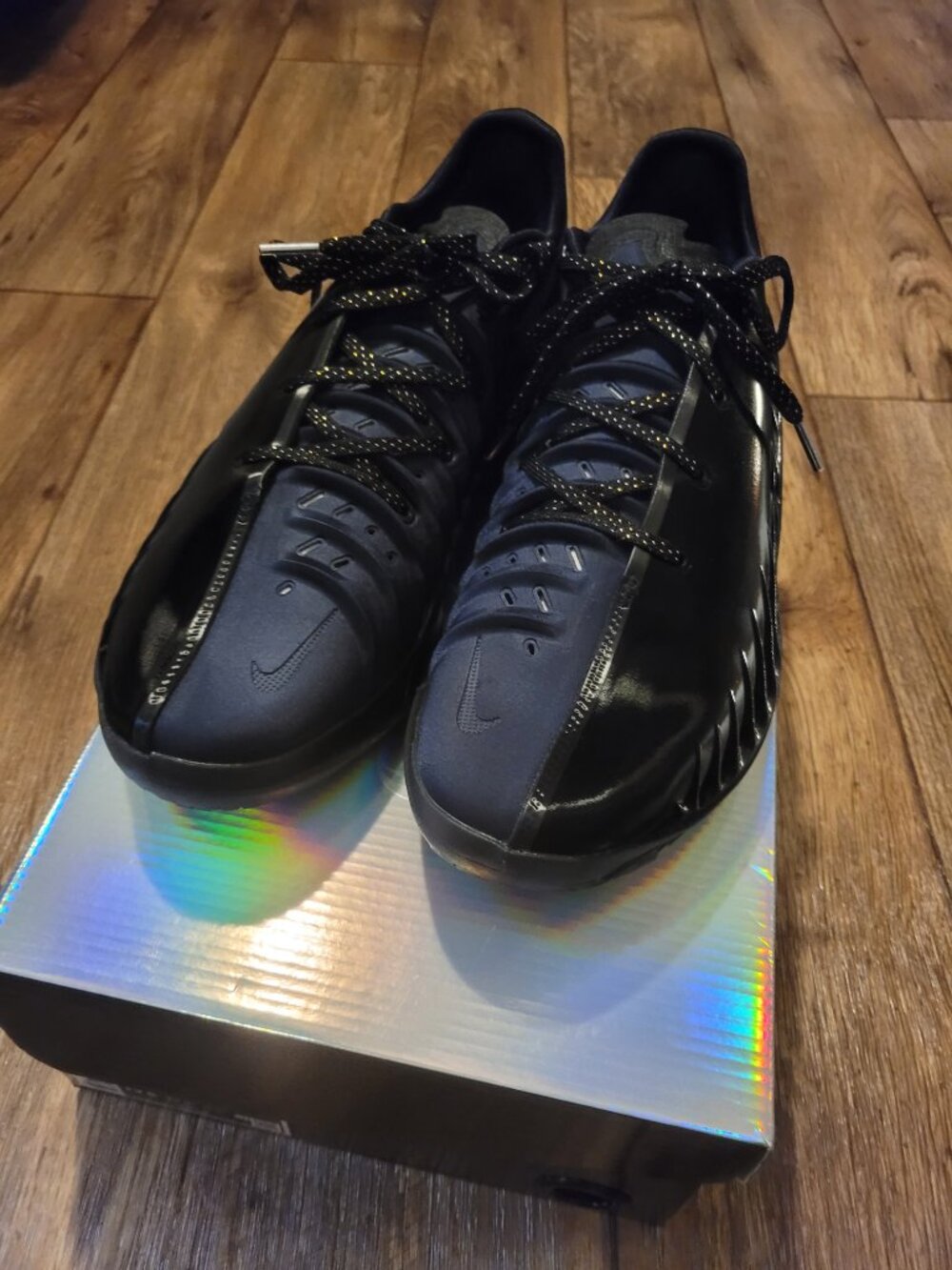 Nike G.T. Cut 4 Black Anthracite Basketball Sneaker Men Size 11 Woman Size 12.5